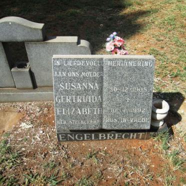 ENGELBRECHT Susanna Gertruida Elizabeth 1905-1992
