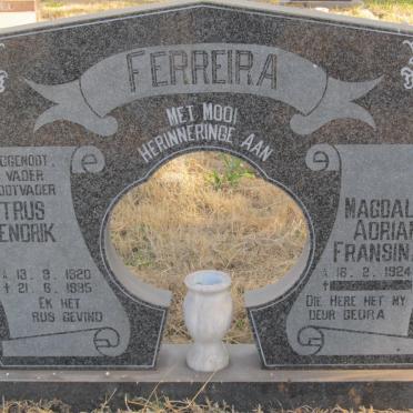 FERREIRA Petrus Hendrik 1920-1995 &amp; Magdalena Adriana Fransina 1924-