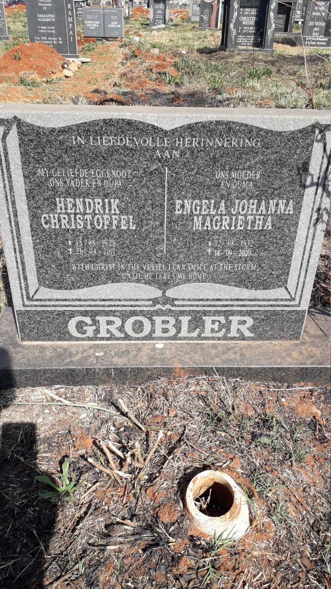 GROBLER Hendrik Christoffel 1928-2011 & Engela Johanna Magrietha 1932-2020