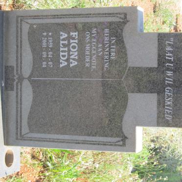 GRAVES Fiona Alida 1959-2001