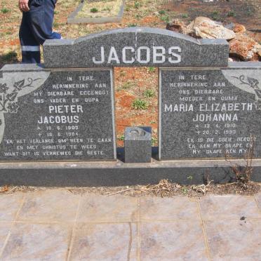 JACOBS Pieter Jacobus 1903-1984 &amp; Maria Elizabeth Johanna 1910-1993