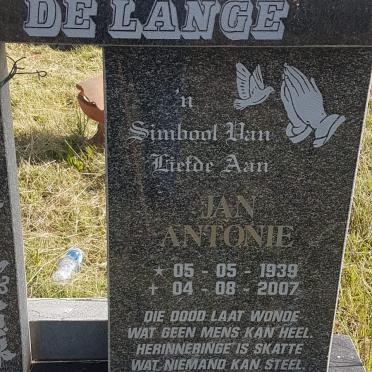 LANGE Jan Antonie, de 1939-2007