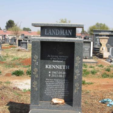 LANDMAN Kenneth 1967-2013