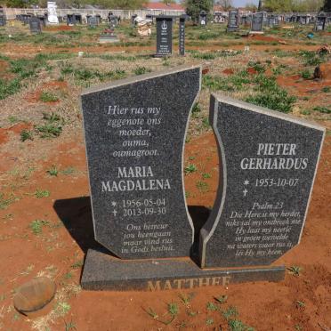 MATTHEE Pieter Gerhardus 1953-  & Maria Magdalena 1956-2013