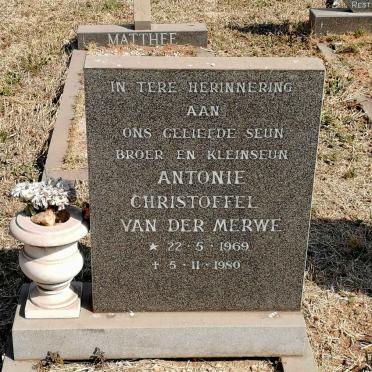 MERWE Antonie Christoffel, van der 1969-1980