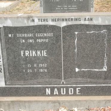 NAUDE Frikkie 1942-1976