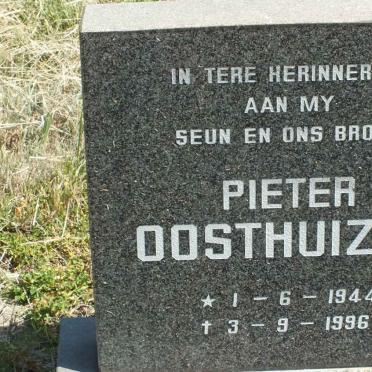 OOSTHUIZEN Pieter 1944-1996