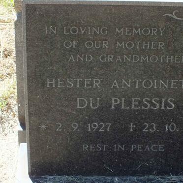 PLESSIS Hester Antoinette, du 1927-1982