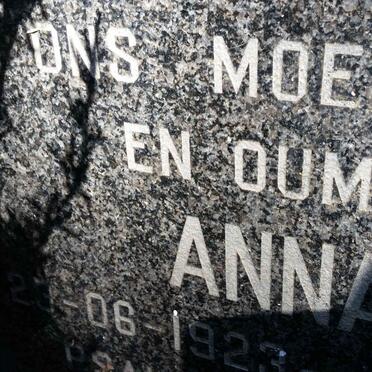 PIENAAR Jan 1923-1985 &amp; Anna 1923-