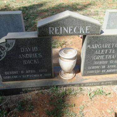 REINECKE David Andries 1909-1991 &amp; Margaretha Aletta GERBER 1918-1998