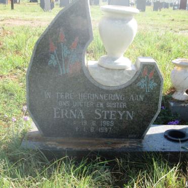 STEYN Erna 1969-1997