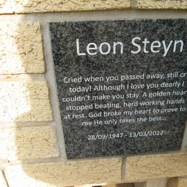 STEYN Leon 1947-2012