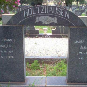 HOLTZHAUSEN Jan Johannes Andries 1907-1975  &amp; Maria Francina Susanna VAN DER WALT  1912-1972