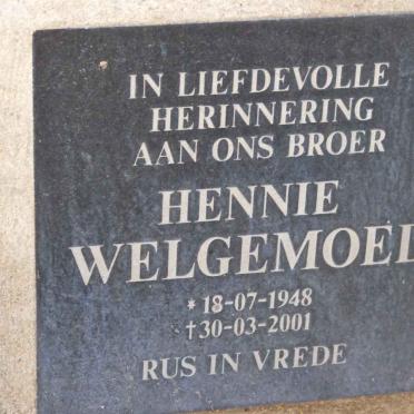 WELGEMOED Hennie 1948-2001