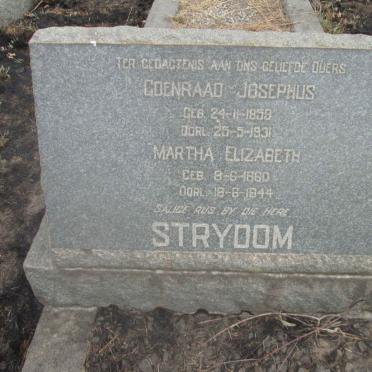 STRYDOM Coenraad Josephus 1859-1931 &amp; Martha Elizabeth 1860-1944