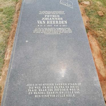 HEERDEN Petrus Johannes, van 1923-2011