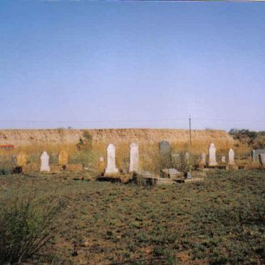 Gauteng, VEREENIGING district, Houtkop 594, farm cemetery