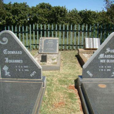 GELDENHUYS Coenraad Johannes 1920-1996 &amp; Susara Magdalena OLIVIER 1920-2014