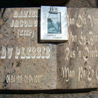 PLESSIS Daniel Jacobus, du 1929-2007 :: DU PLESSIS Michael Johannes 1937-2007