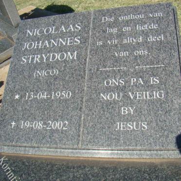 STRYDOM Nicolaas Johannes 1950-2002