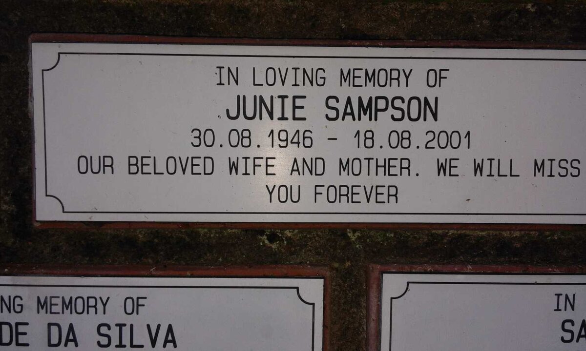 SAMPSON Junie 1946-2001