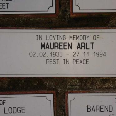 ARLT Maureen 1933-1994