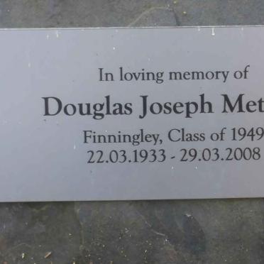 METCALF Douglas Joseph 1933-2008