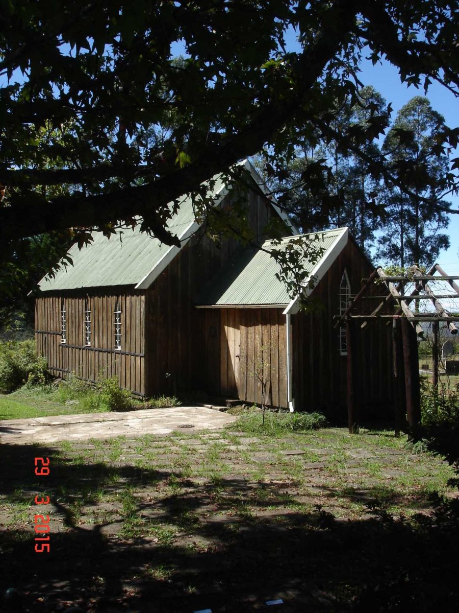 1. Overview - Chapel of the Holy Trinity built with Yellowwood