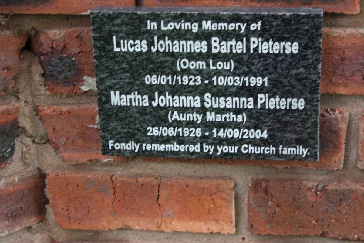 PIETERSE Lucas Johannes Bartel 1923-1991 &amp; Martha Johanna Susanna 1926-2004