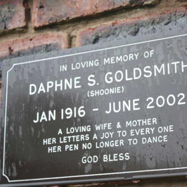 GOLDSMITH Daphne S. nee SHOONIE 1916-2002