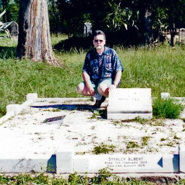 1. Overview of gravesite