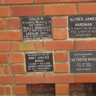 BROWN Hedley Somersett 1930-1993 &amp; Lorraine Ruth 1930-1993 :: BROWN Agnes Winifred 1901-1995