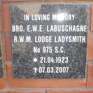 LABUSCHAGNE E.W.E. 1923-2007