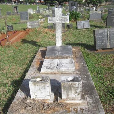 CAPATOS Stamatia 1915-1982 :: FOSTERAS John 1934-2004