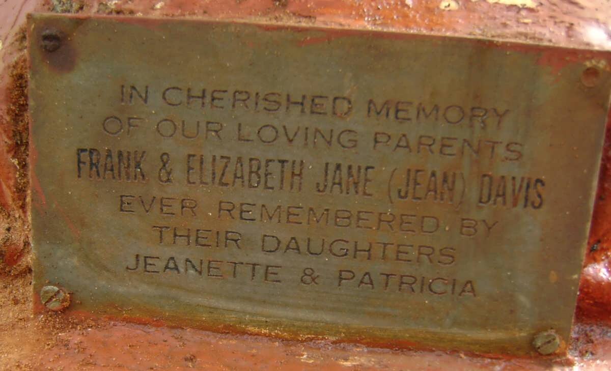 DAVIS Frank &amp; Elizabeth Jane 