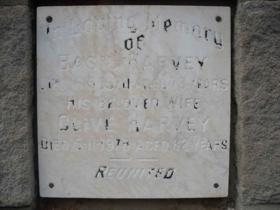 HARVEY Basil -1970 &amp; Olive -1978