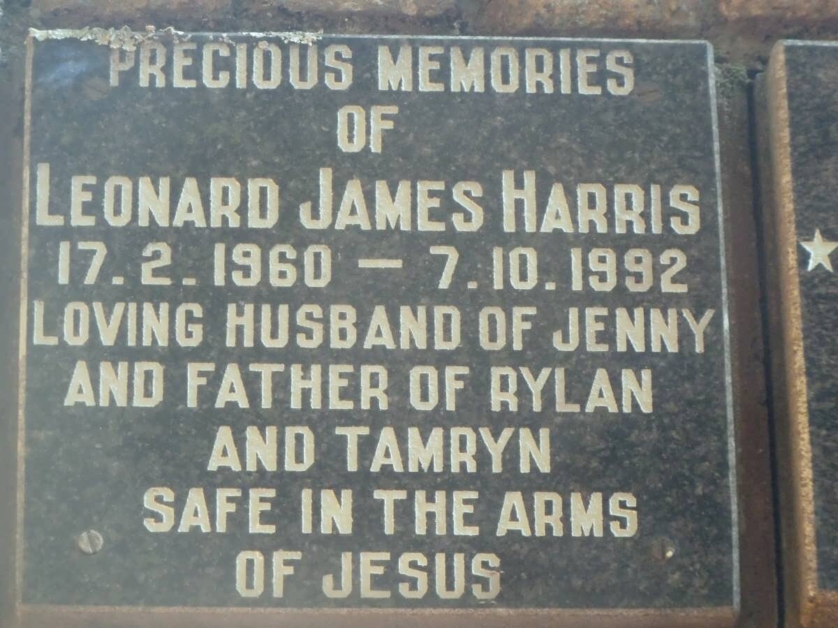 HARRIS Leonard James 1960-1992