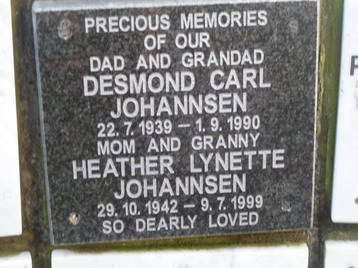 JOHANNSEN Desmond Carl 1939-1990 &amp; Heather Lynette 1942-1999