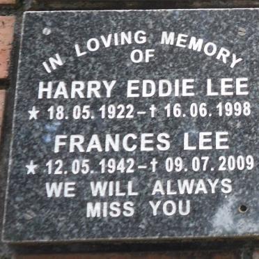 LEE Harry Eddie 1922-1998 &amp; Frances Lee 1942-2009