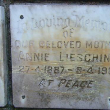 LIESCHING Annie 1887-1981