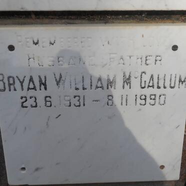 McCALLUM Bryan William 1931-1990