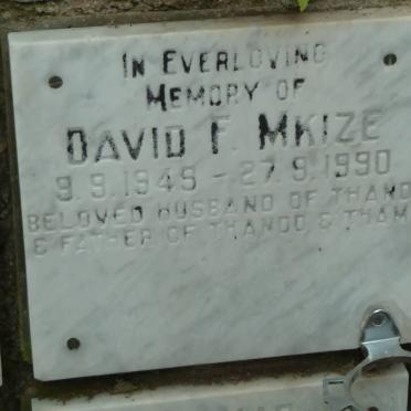 MKIZE David F. 1949-1990