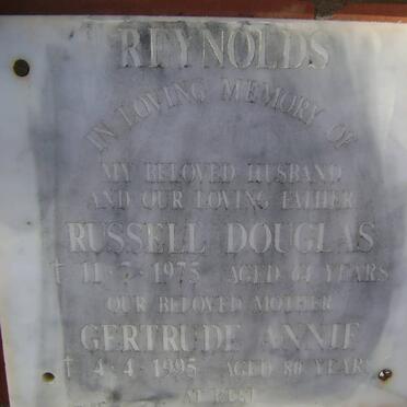 REYNOLDS Russell Douglas -1975 &amp; Gertrude Annie -1995