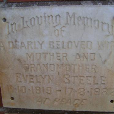 STEELE Evelyn 1919-1982