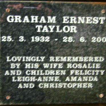 TAYLOR Graham Ernest 1932-2001