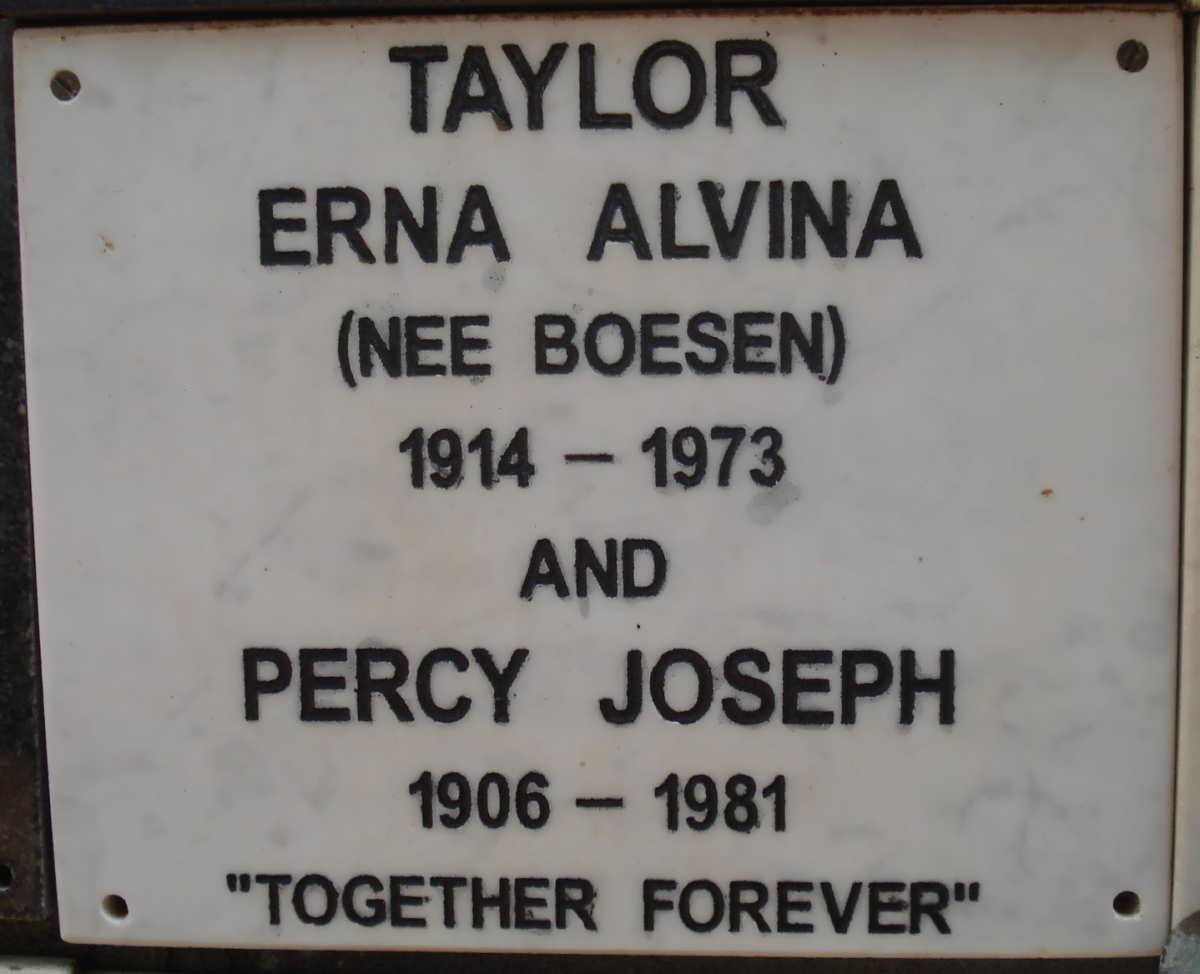 TAYLOR Percy Joseph 1906-1981 &amp; Erna Alvina BOESEN 1914-1973