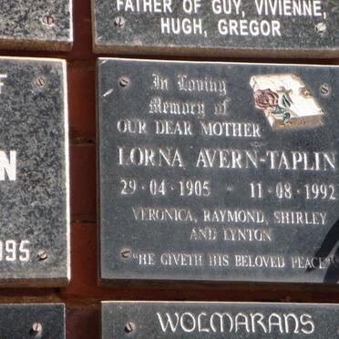 TAPLIN Lorna, Avern 1905-1992