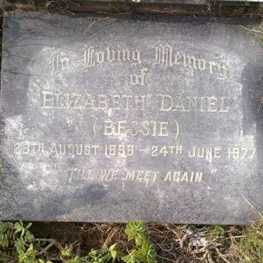 DANIEL Elizabeth 1898-1977