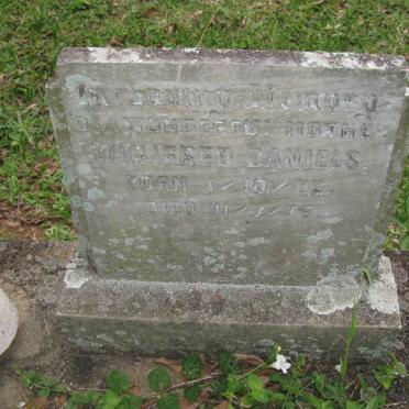 DANIELS Winifred 1902-1976