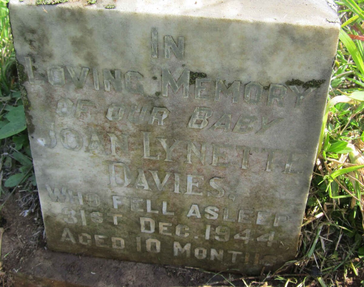 DAVIES Joan Lynette -1944